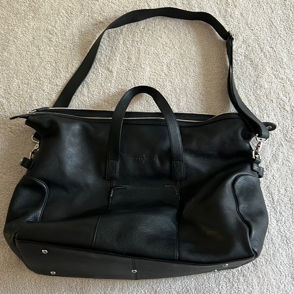 Cole Haan large duffel bag. Men or womens